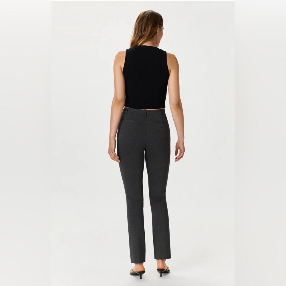 NWT Quince Ultra-Stretch Ponte Straight Leg Pants Size Medium PETITE - Picture 3 of 10